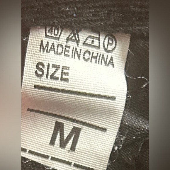 Black Cargo Pants - Picture 12 of 13